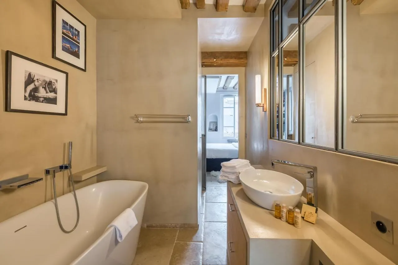 Veeve - Saint-Louis Style Apartman Párizs
